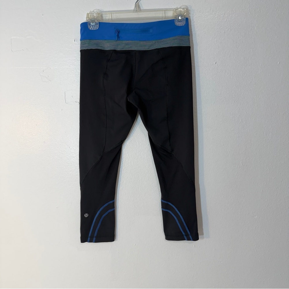 lululemon Black Leggings with Blue Waistband and Blue Trim